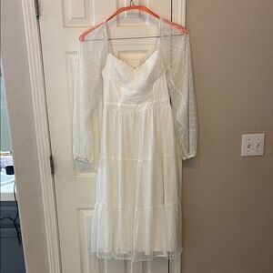 Elegant White Sheer Sleeve Dress